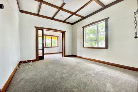 Photo of property in 55 Avenue Road, Otahuhu, Auckland, 1062