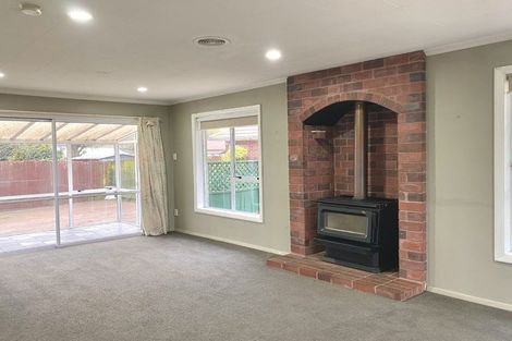 Photo of property in 116 Kendal Avenue, Burnside, Christchurch, 8053