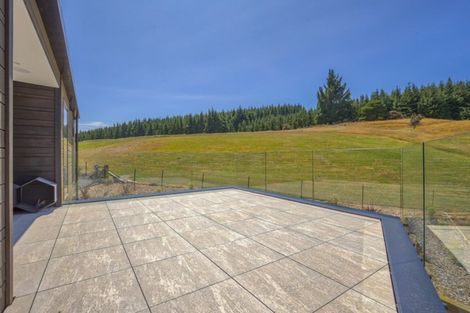 Photo of property in 58 Forest Heights, Wanaka, 9305