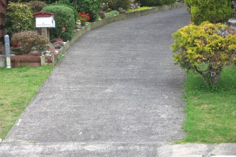 Photo of property in 1/30 Summit Drive, Torbay, Auckland, 0630