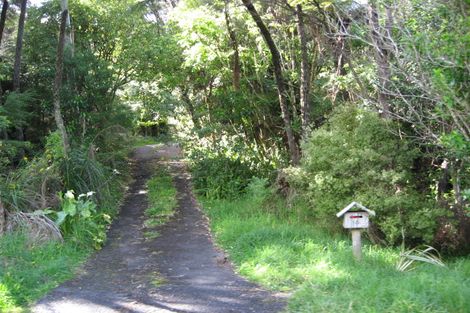 Photo of property in 10 Ocean View Road, Huia, Auckland, 0604