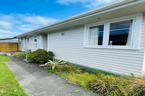 Photo of property in 44 Strid Road, Te Atatu South, Auckland, 0610