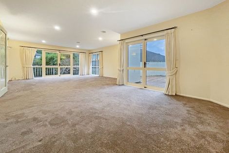 Photo of property in 18 Myers Grove, Churton Park, Wellington, 6037