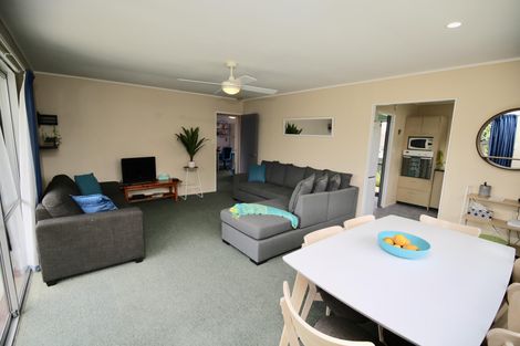 Photo of property in 15a Sandalwood Drive, Dinsdale, Hamilton, 3204