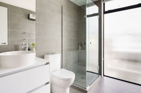 Photo of property in 2/22 Peterborough Street, Christchurch Central, Christchurch, 8013