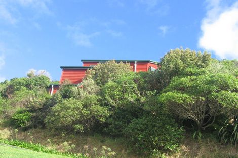 Photo of property in 111 Maungaraki Road, Korokoro, Lower Hutt, 5012