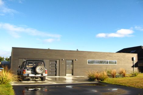 Photo of property in 15 Bridesdale Drive, Lake Hayes, Queenstown, 9304