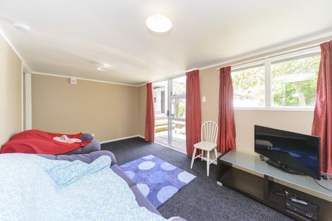 Photo of property in 24 Manchester Street, Takaro, Palmerston North, 4412