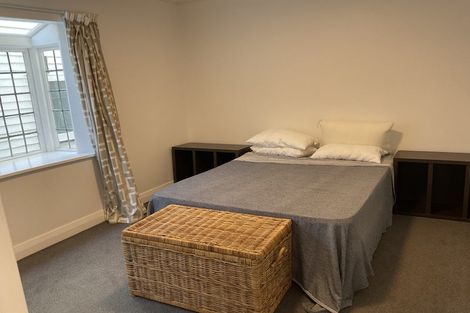 Photo of property in 2b Wilkinson Street, Oriental Bay, Wellington, 6011