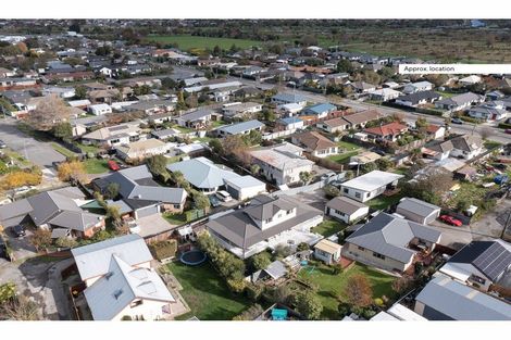 Photo of property in 142 Bower Avenue, New Brighton, Christchurch, 8083