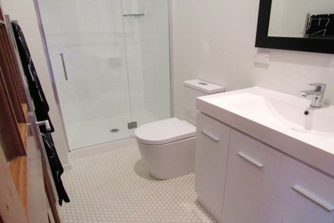 Photo of property in 43955/2 Rawene Avenue, Westmere, Auckland, 1022