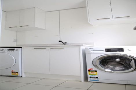 Photo of property in 35 Aliford Avenue, One Tree Hill, Auckland, 1061