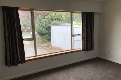 Photo of property in 15 Rosella Street, Broomfield, Christchurch, 8042