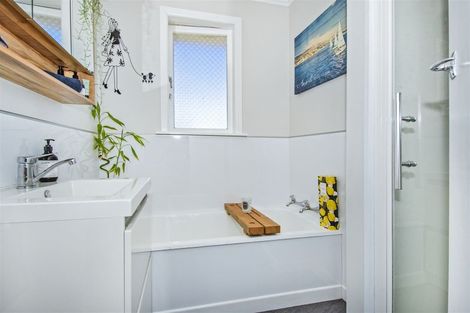 Photo of property in 30 Maire Street, Tikipunga, Whangarei, 0112