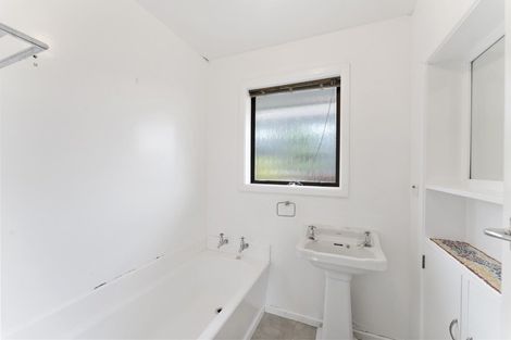 Photo of property in 18 Malta Crescent, South New Brighton, Christchurch, 8062