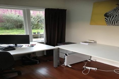 Photo of property in 1/134 Nile Road, Milford, Auckland, 0620