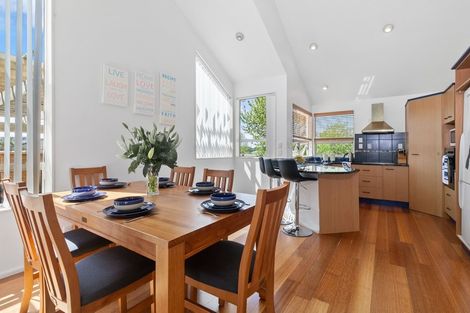 Photo of property in 2 Excelsa Place, Albany, Auckland, 0632