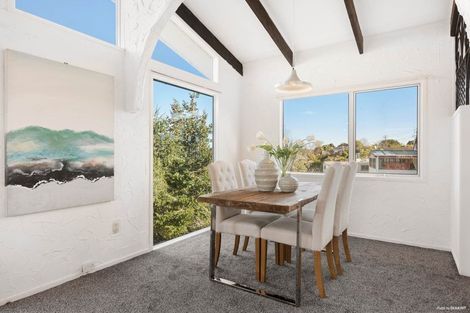 Photo of property in 779 East Coast Road, Northcross, Auckland, 0630