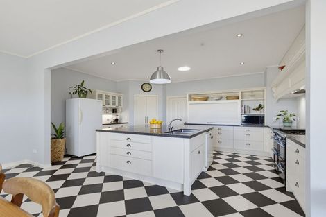 Photo of property in 74 Avon Road, Pokeno, 2471