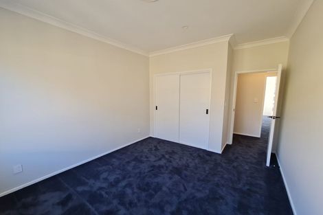 Photo of property in Queen Charlotte Drive, Aotea, Porirua, 5024