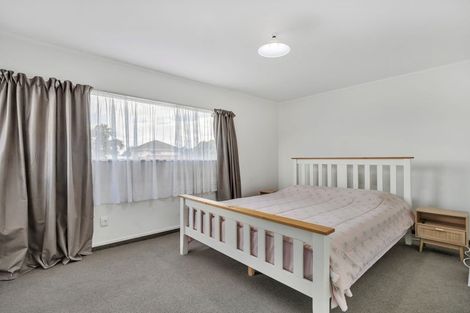 Photo of property in 2/18 Carnot Street, Glenholme, Rotorua, 3010