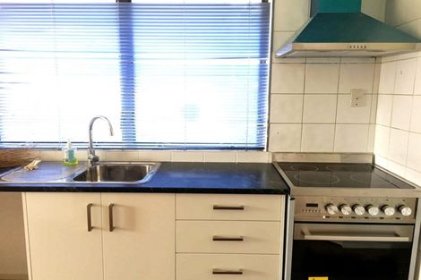 Photo of property in 15 Grantham Road, Papatoetoe, Auckland, 2025