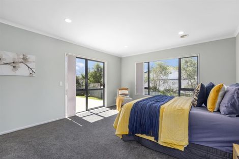 Photo of property in 29 Te Puia Drive, Aotea, Porirua, 5024