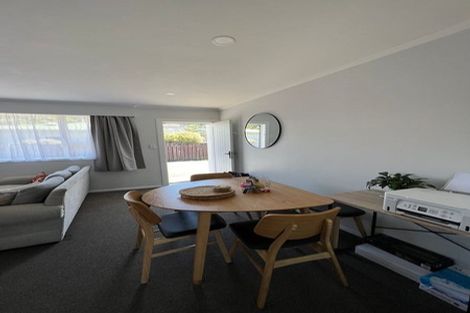 Photo of property in 4/10 Rawson Street, Tawa, Wellington, 5028