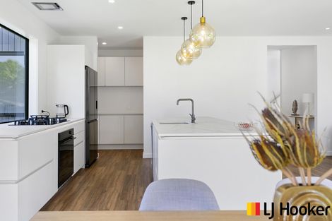 Photo of property in 32 Okaia Drive, Kinloch, Taupo, 3377