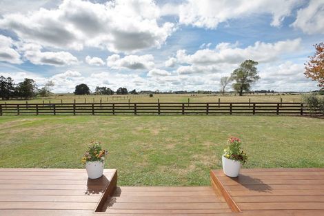 Photo of property in 455b State Highway 1, Bulls, 4894