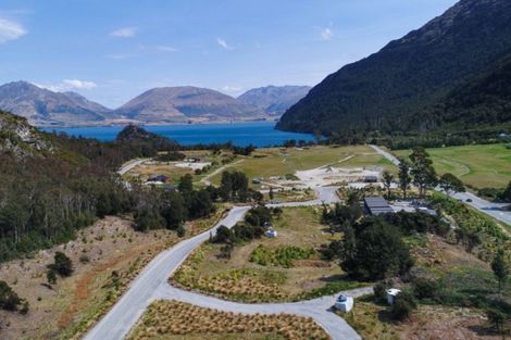 Photo of property in 17 Peregrine Falcon Road, Mount Creighton, Queenstown, 9371
