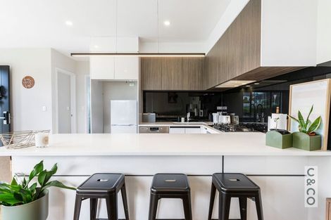 Photo of property in 5 Byron Drury Way, Riverhead, 0820