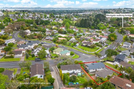 Photo of property in 31 Oreil Avenue, West Harbour, Auckland, 0618