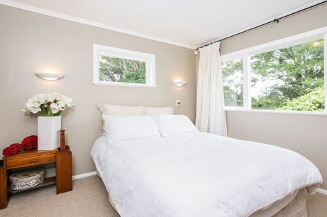 Photo of property in 559 South Titirangi Road, Titirangi, Auckland, 0604