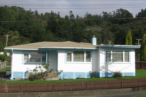 Photo of property in 67 Delaney Drive, Stokes Valley, Lower Hutt, 5019