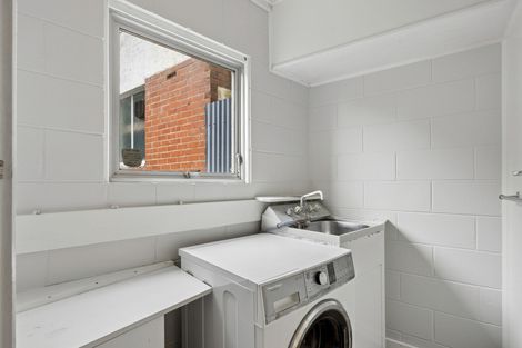 Photo of property in 2 Mccrea Street, Mornington, Dunedin, 9011