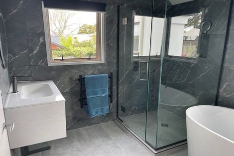 Photo of property in 1/37 Poynder Avenue, Merivale, Christchurch, 8014