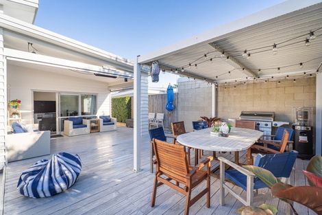 Photo of property in 10 Oceanair Drive, Pauanui, Hikuai, 3579