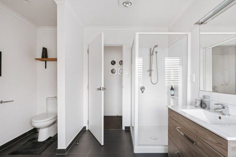 Photo of property in 134 Margaret Drive, Omokoroa, 3114