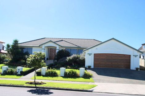 Photo of property in 19 Oakridge Way, Northpark, Auckland, 2013