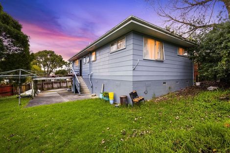 Photo of property in 4 Backhurst Grove, Massey, Auckland, 0614