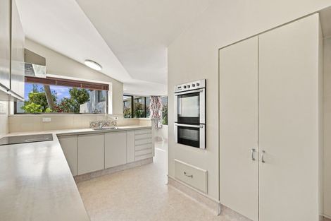 Photo of property in 11 Bankview Place, Amberley, 7410