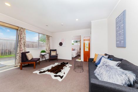 Photo of property in 2/3 Martin Road, Manurewa, Auckland, 2102