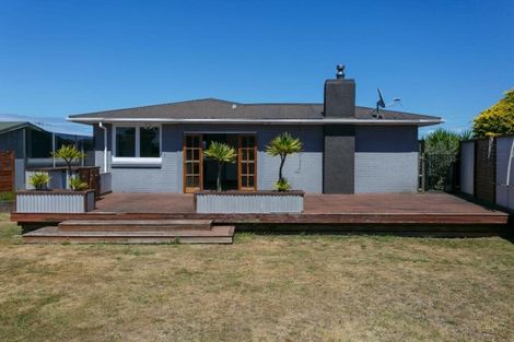 Photo of property in 4 Tamatea Road, Taupo, 3330