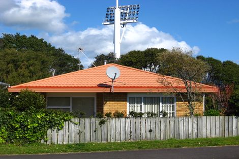 Photo of property in 10 Maratahu Street, Westown, New Plymouth, 4310