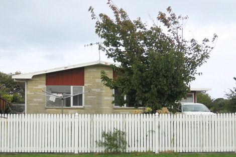 Photo of property in 30a Toru Road, Paraparaumu Beach, Paraparaumu, 5032