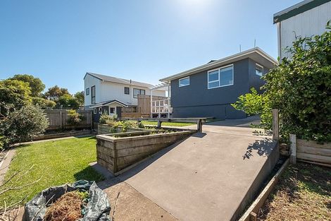 Photo of property in 6 Sole Avenue, Bell Block, New Plymouth, 4312