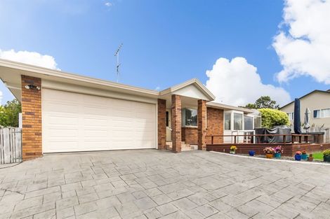 Photo of property in 3 Bluebird Crescent, Unsworth Heights, Auckland, 0632