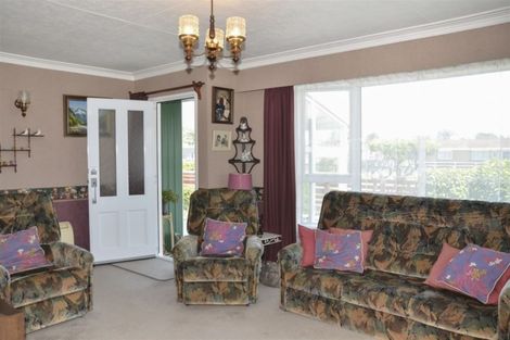 Photo of property in 75 Edinburgh Crescent, Waikiwi, Invercargill, 9810