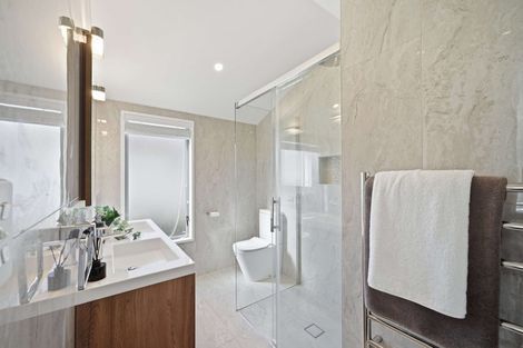 Photo of property in 13a Bayswater Avenue, Bayswater, Auckland, 0622